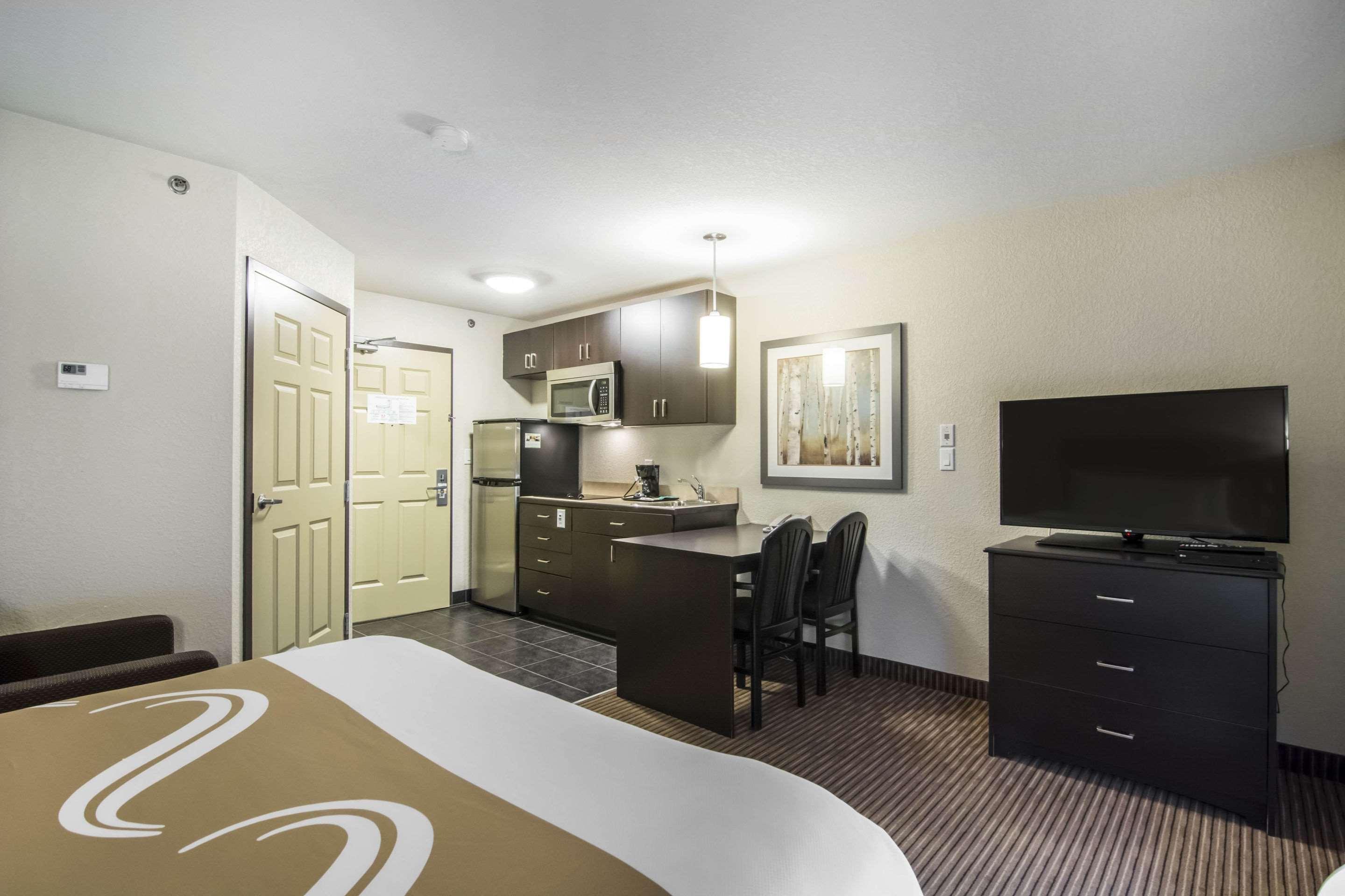 Quality Inn & Suites Thompson Kültér fotó