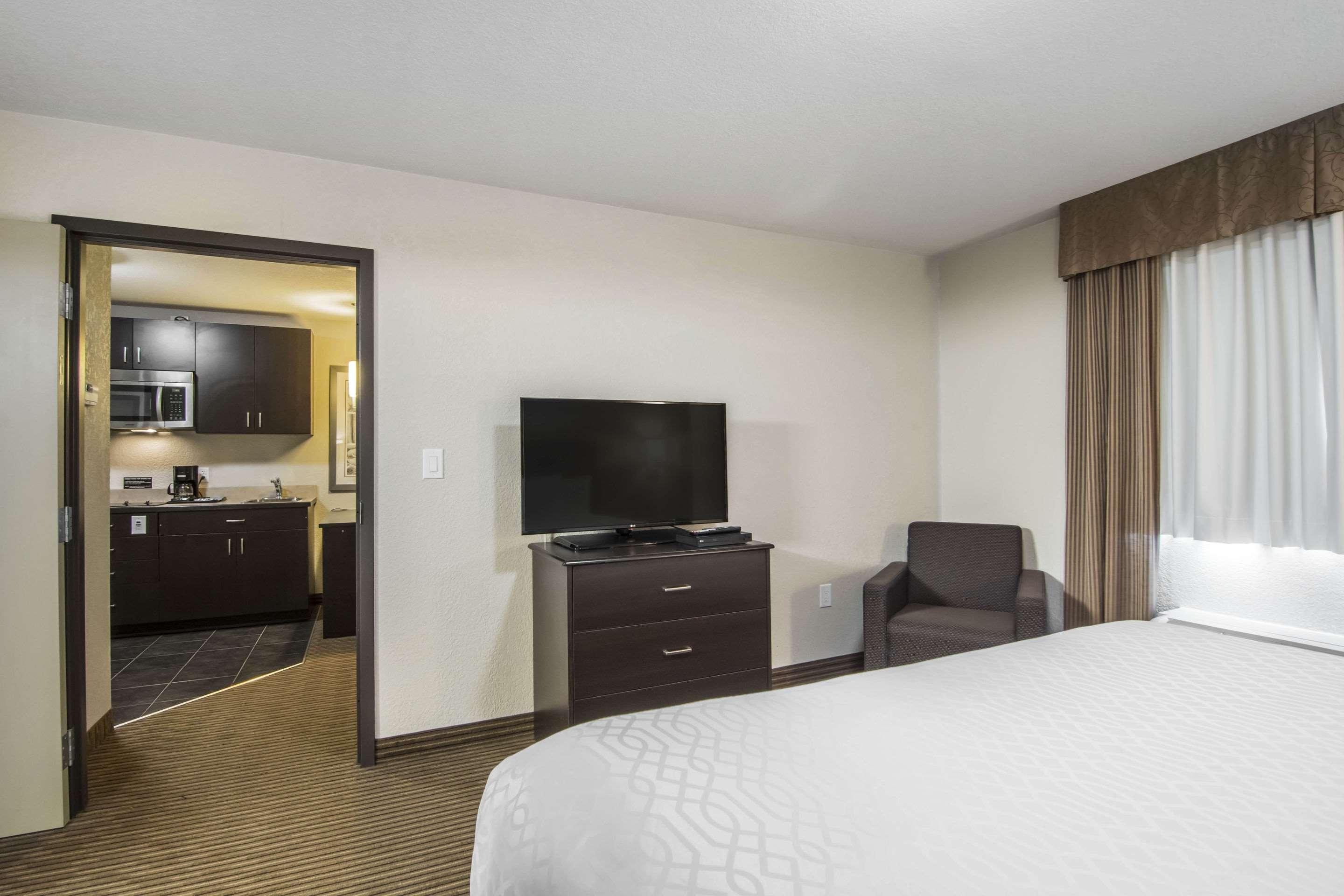Quality Inn & Suites Thompson Kültér fotó